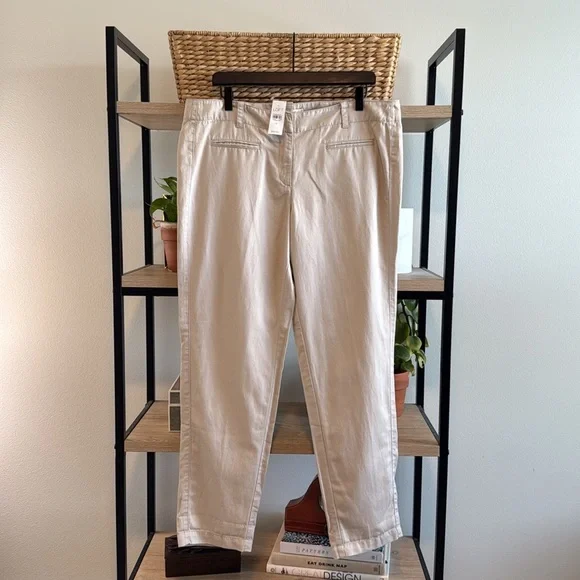 NWT Ann Taylor LOFT Mid-Rise Cotton Linen Blend Straight Leg Woven Pant, 12 - Picture 1 of 9